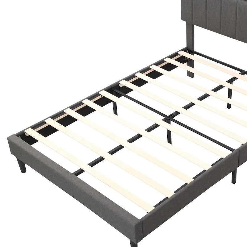 Gestoffeerd tweepersoonsbed met opbergruimte in hoofdbord en USB-poorten