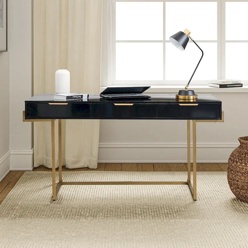 Modern bureau met 3 laden, USB-poorten en stopcontact