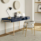Modern bureau met 3 laden, USB-poorten en stopcontact